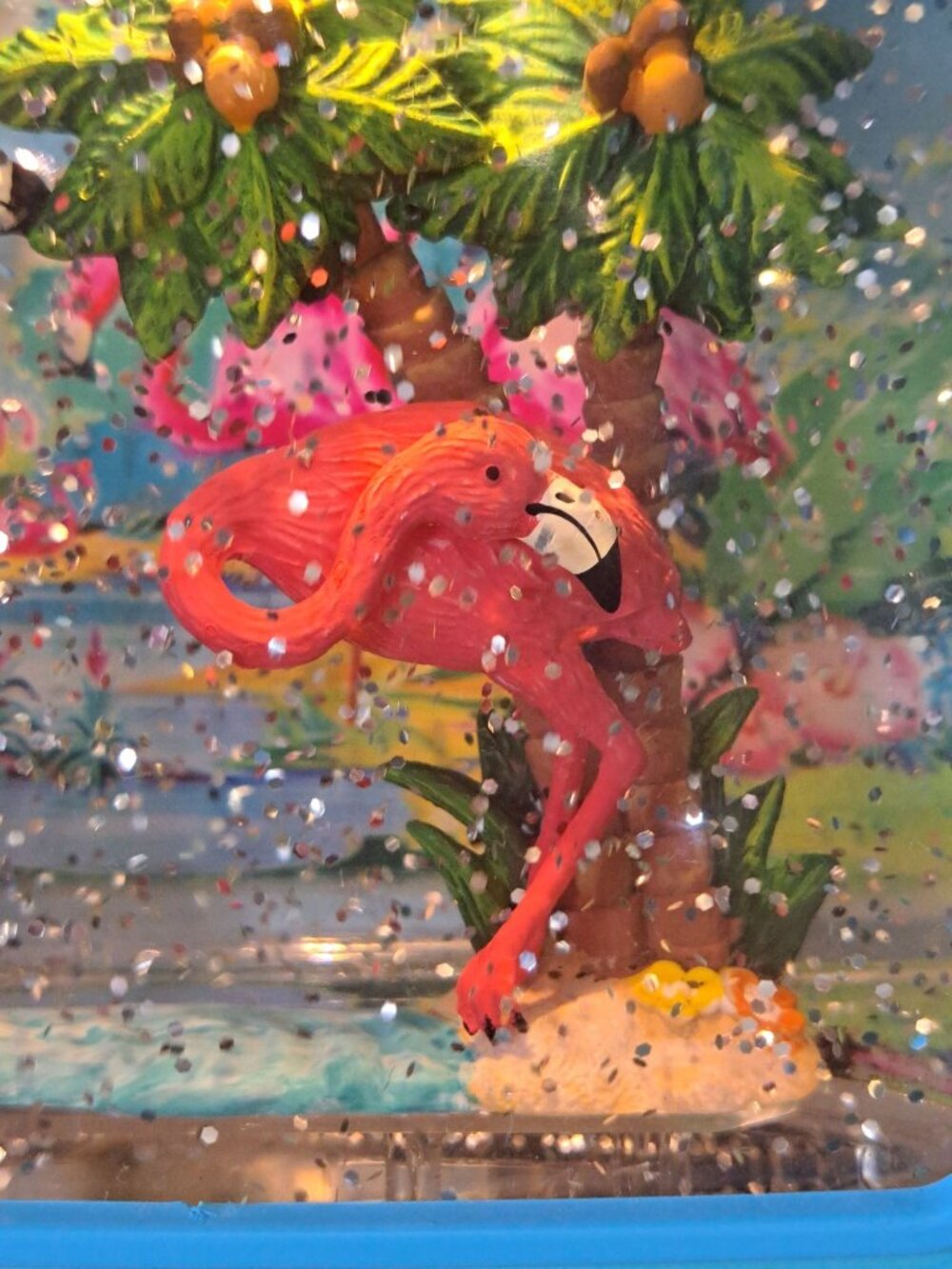 Cracker Barrel Camper Flamingo Glitter Globe Palm Tree Lights Motion - Picture 3 of 15